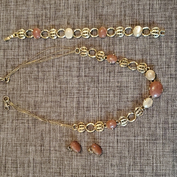 Lovely jewelry set with jasper and mother of pearl - Picture 3 of 8